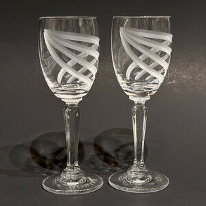 Set of 2 Vintage Godiva Cut Crystal Swirl Liqueur Cordial Glasses 5.25"